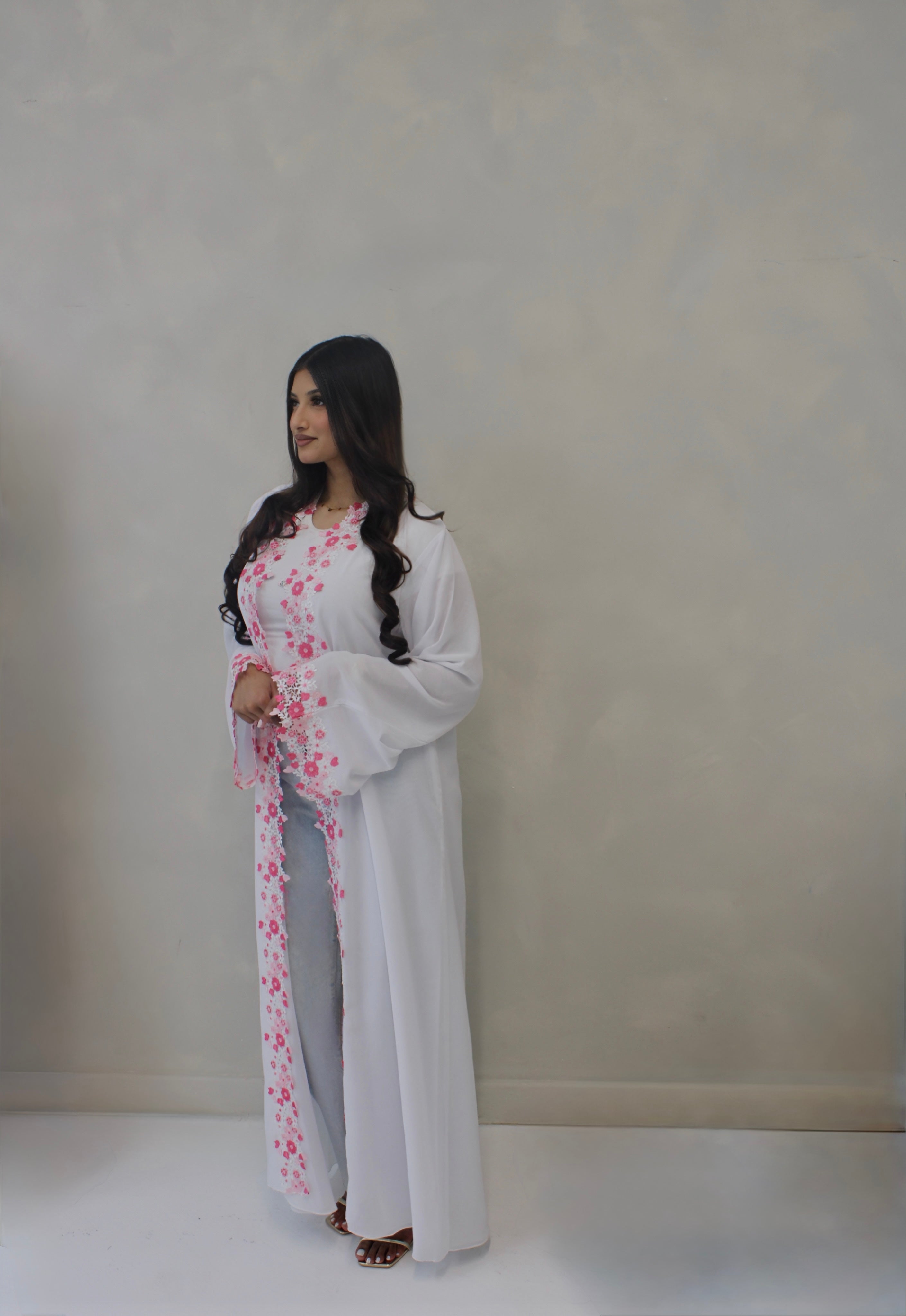 The Zahra Abaya White