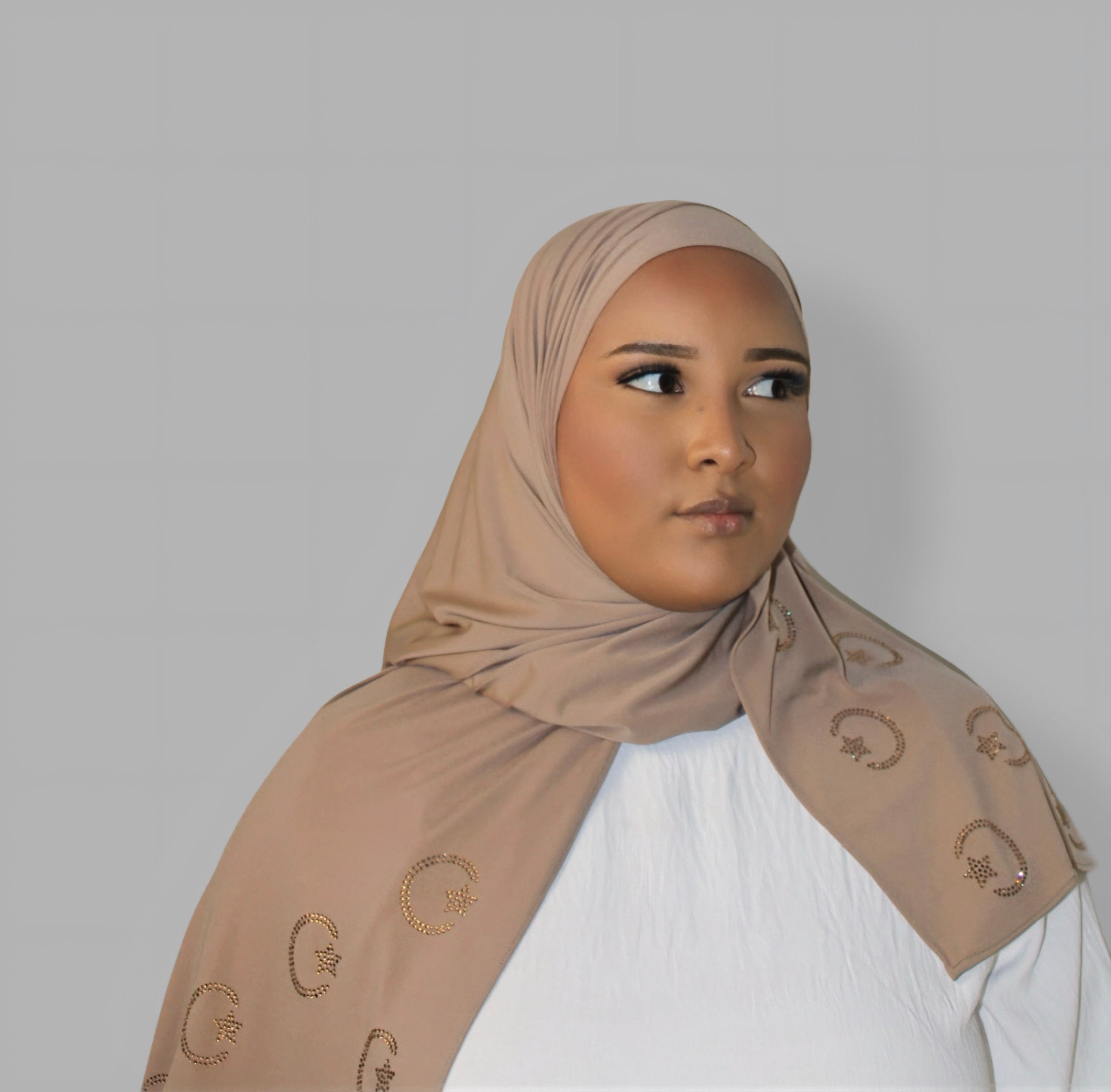 Luna Hijab Brown