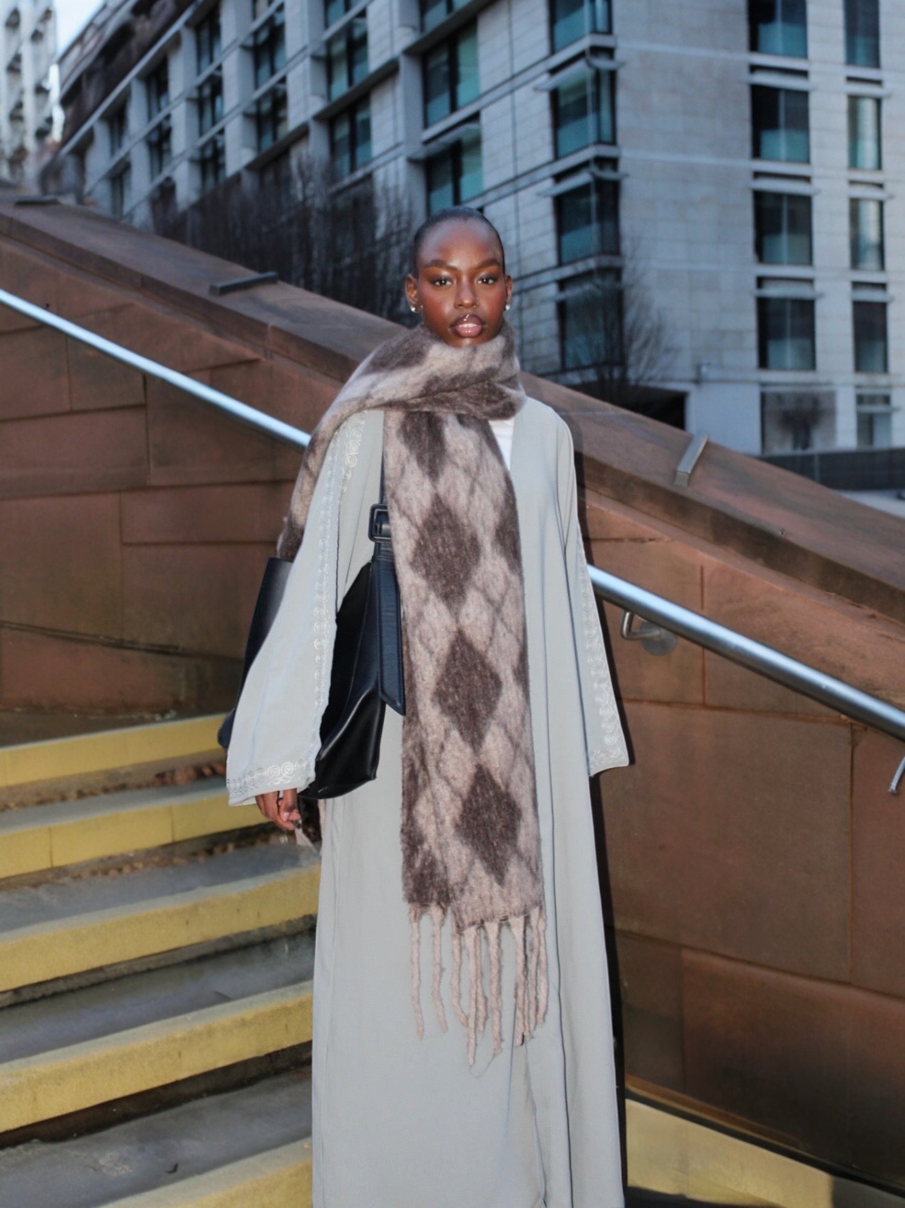 Maya Abaya Grey